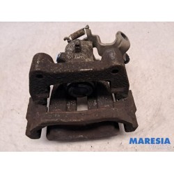 Peugeot - 5008 - Bremszange links hinten