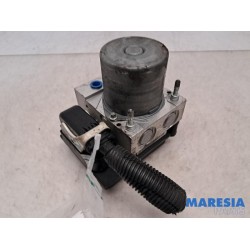 Peugeot - 5008 - ABS pump