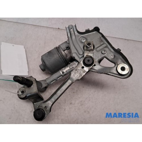 Peugeot - 5008 - Front wiper motor