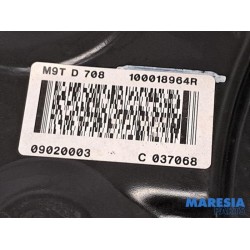 Renault - Master - Couvercle de distribution