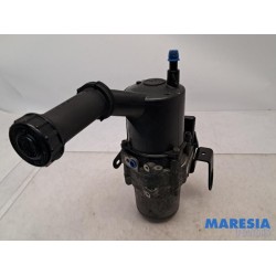 Peugeot - 5008 - Power steering pump