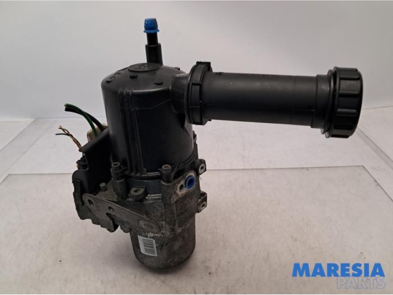 Peugeot - 5008 - Power steering pump