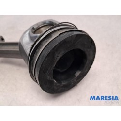Renault - Master - Connecting rod