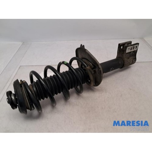 Peugeot - 5008 - Front shock absorber rod, left