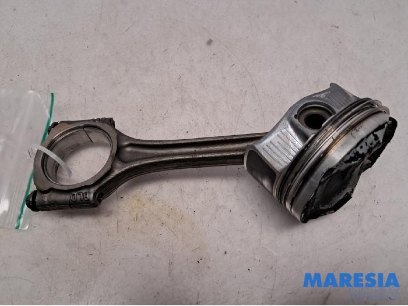 Peugeot - 308 - Connecting rod