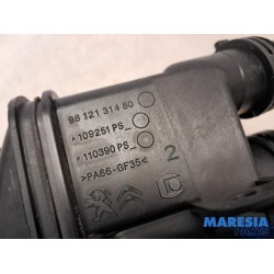 Peugeot - 308 - Thermostat housing