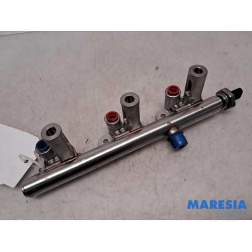 Peugeot - 308 - Fuel injector nozzle