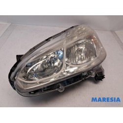 Peugeot - 208 - Koplamp links