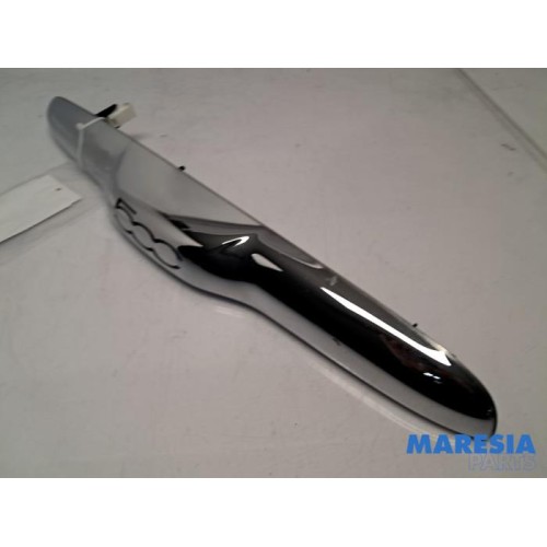 Fiat - 500 - Tailgate handle