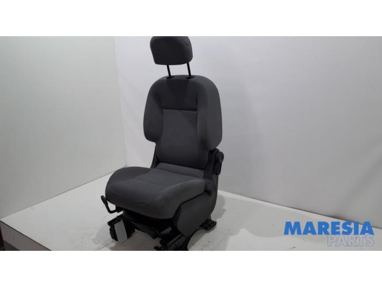 Peugeot - Partner - Stoel links