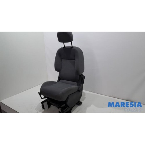 Peugeot - Partner - Sitz links