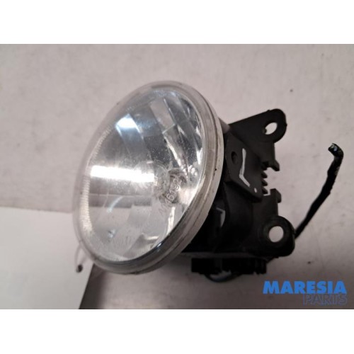 Peugeot - 5008 - Fog light, front left