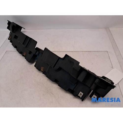 Fiat - Punto Grande - Lock plate