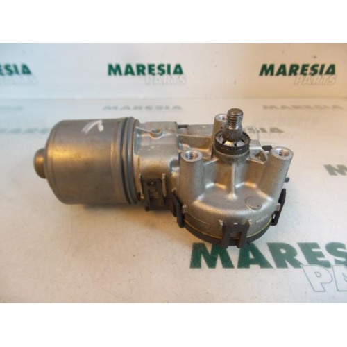 Peugeot - 206 - Front wiper motor