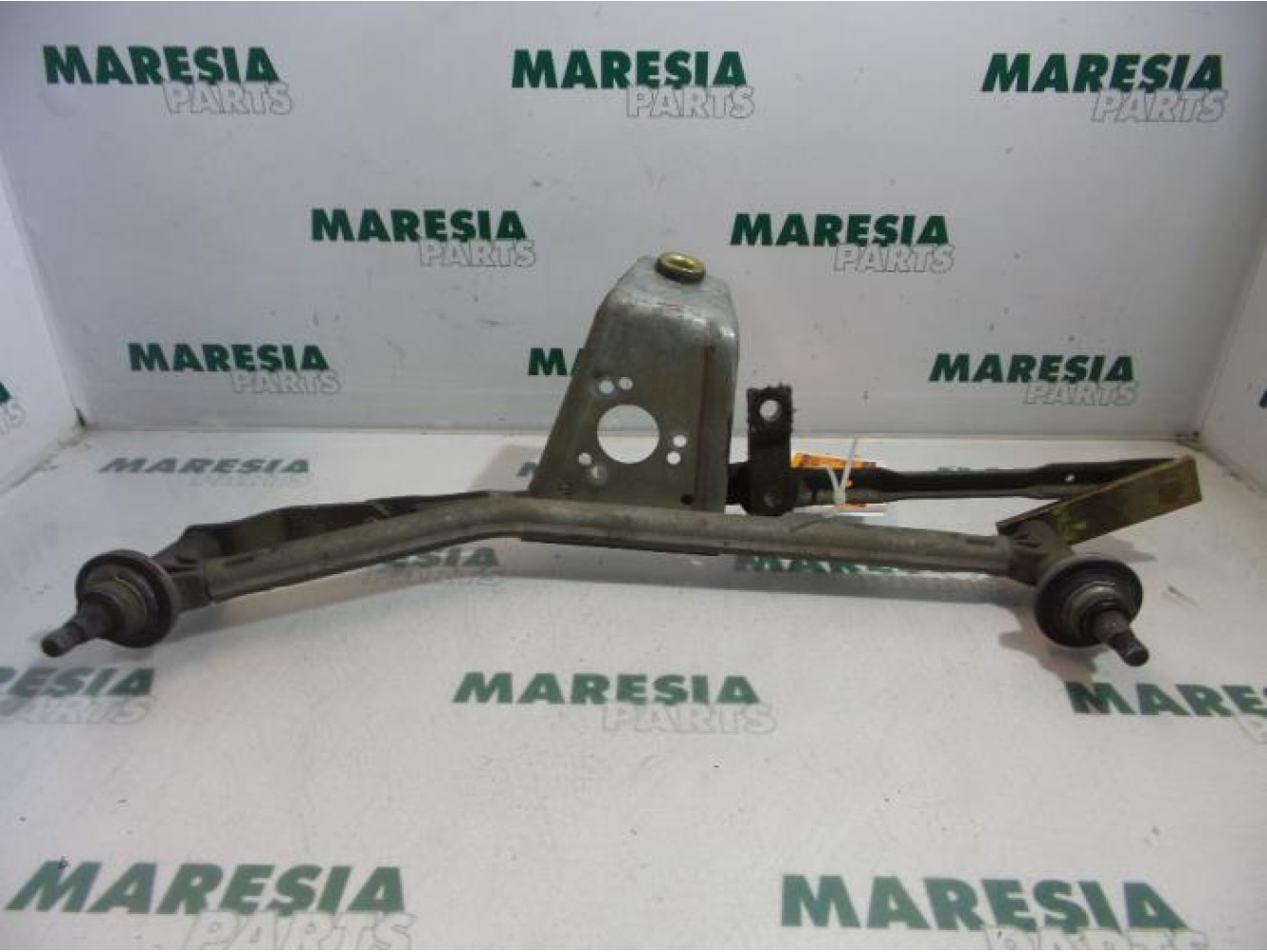 Peugeot - 206 - Wiper mechanism