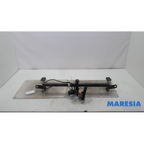 Peugeot - Partner - Towbar