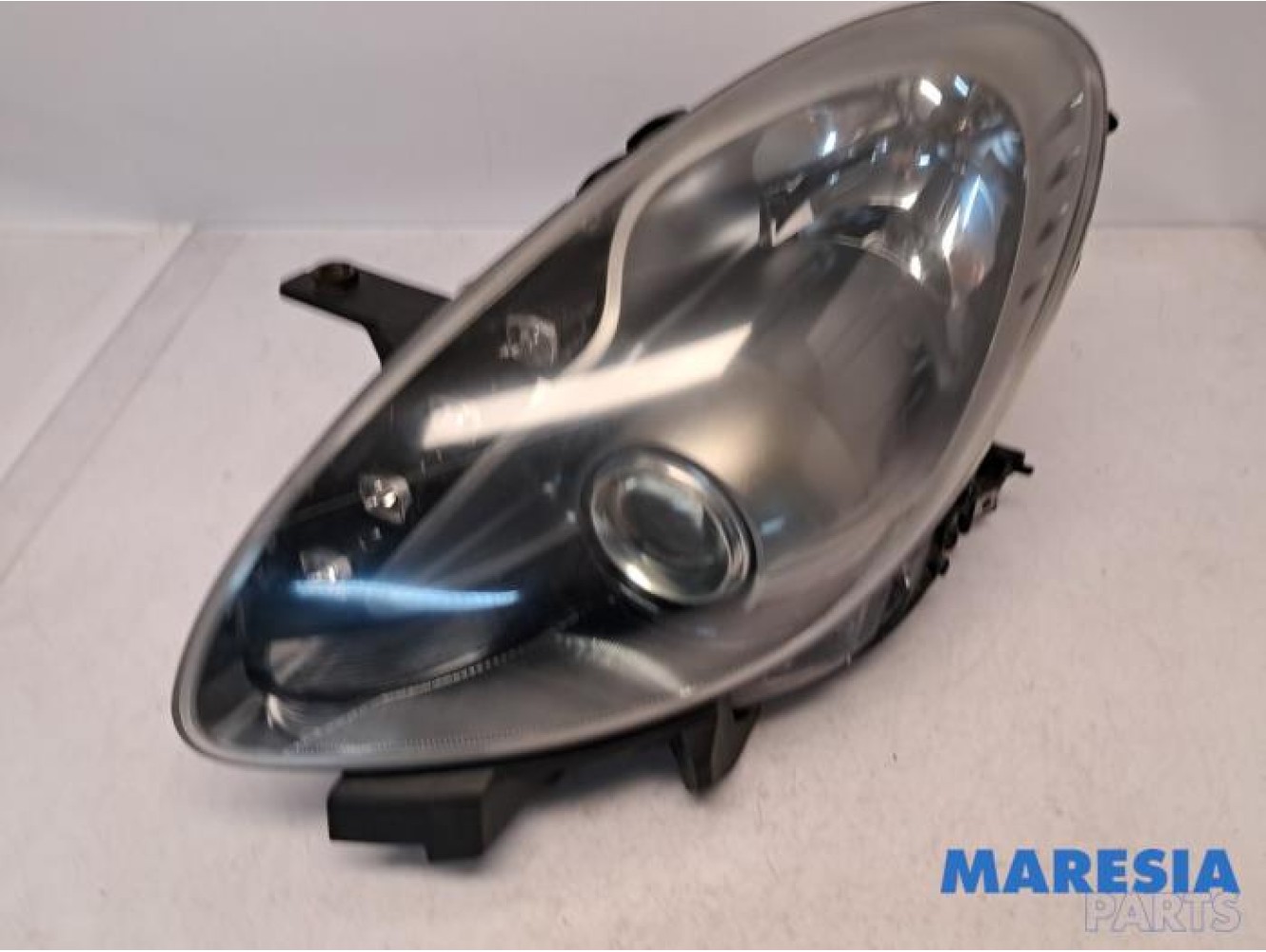 Alfa Romeo - Giulietta - Scheinwerfer links