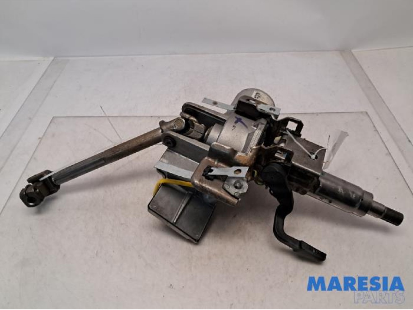 Fiat - Punto Grande - Steering column housing