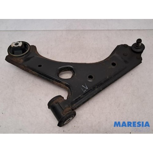 Fiat - Punto Grande - Front lower wishbone, left