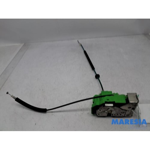 Alfa Romeo - Giulietta - Front door lock mechanism 4-door, right