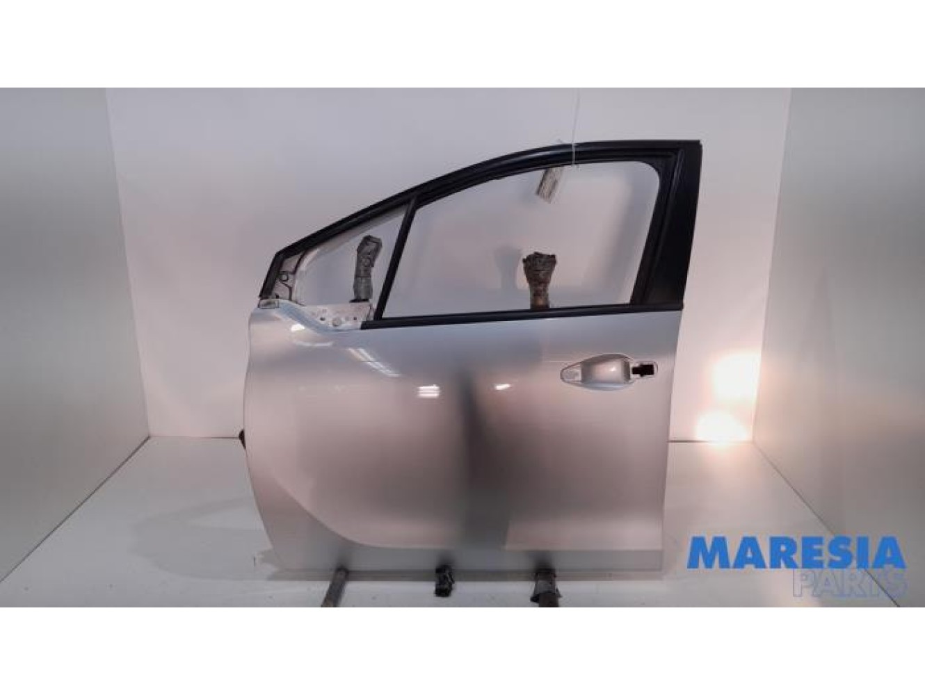 Peugeot - 208 - Tür 4-türig links vorne