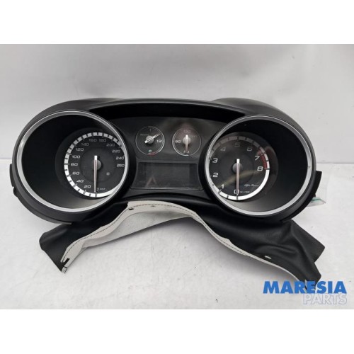 Alfa Romeo - Giulietta - Instrument panel