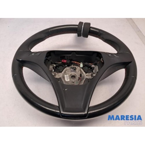 Alfa Romeo - Giulietta - Steering wheel