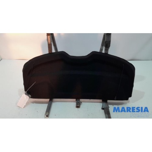 Peugeot - 208 - Parcel shelf