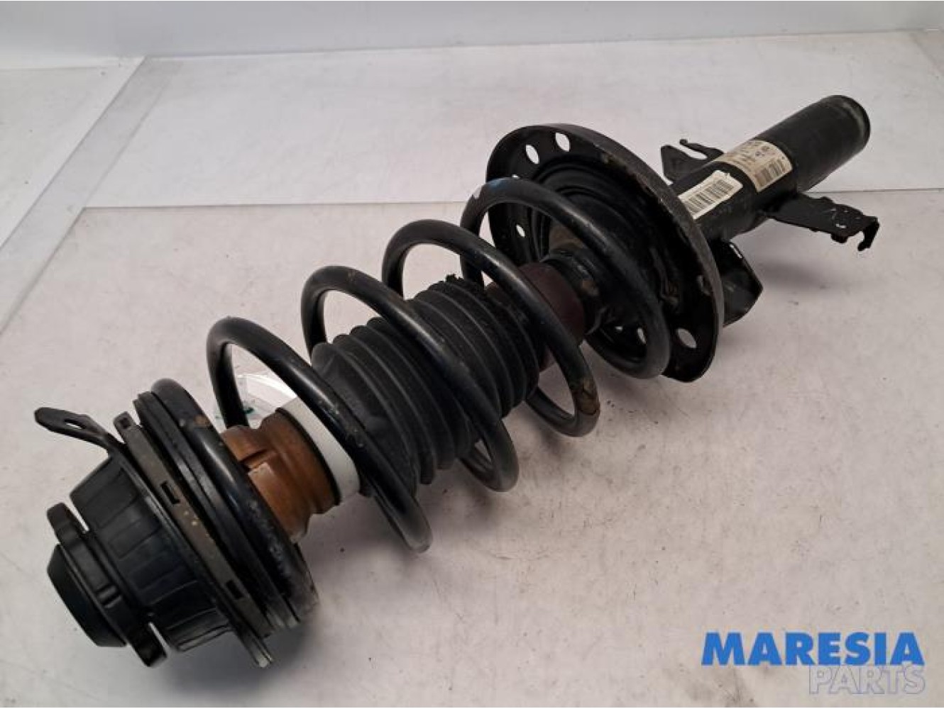 Alfa Romeo - Giulietta - Front shock absorber rod, right
