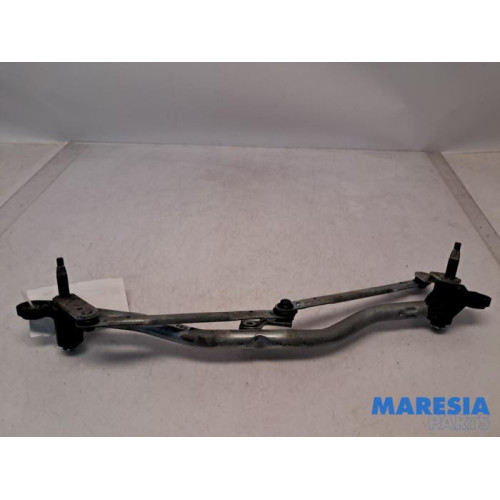 Alfa Romeo - Giulietta - Wiper mechanism