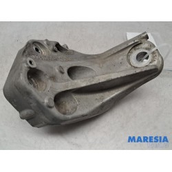 Alfa Romeo - Giulia - Engine mount