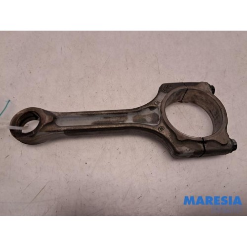 Citroen - C4 Picasso - Connecting rod