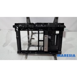 Peugeot - 208 - Front panel