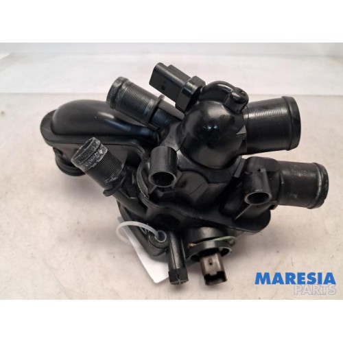 Citroen - C4 Picasso - Thermostat housing