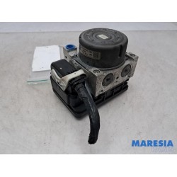 Peugeot - 208 - ABS pump