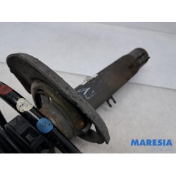 Peugeot - 208 - Front shock absorber rod, right