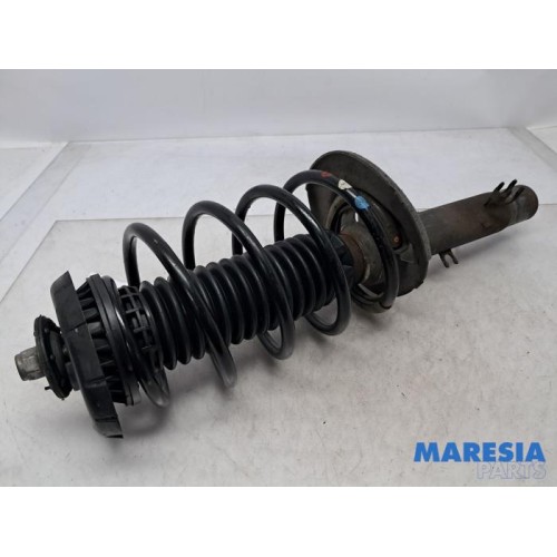 Peugeot - 208 - Front shock absorber rod, right
