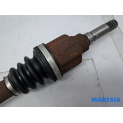 Peugeot - 208 - Front drive shaft, right