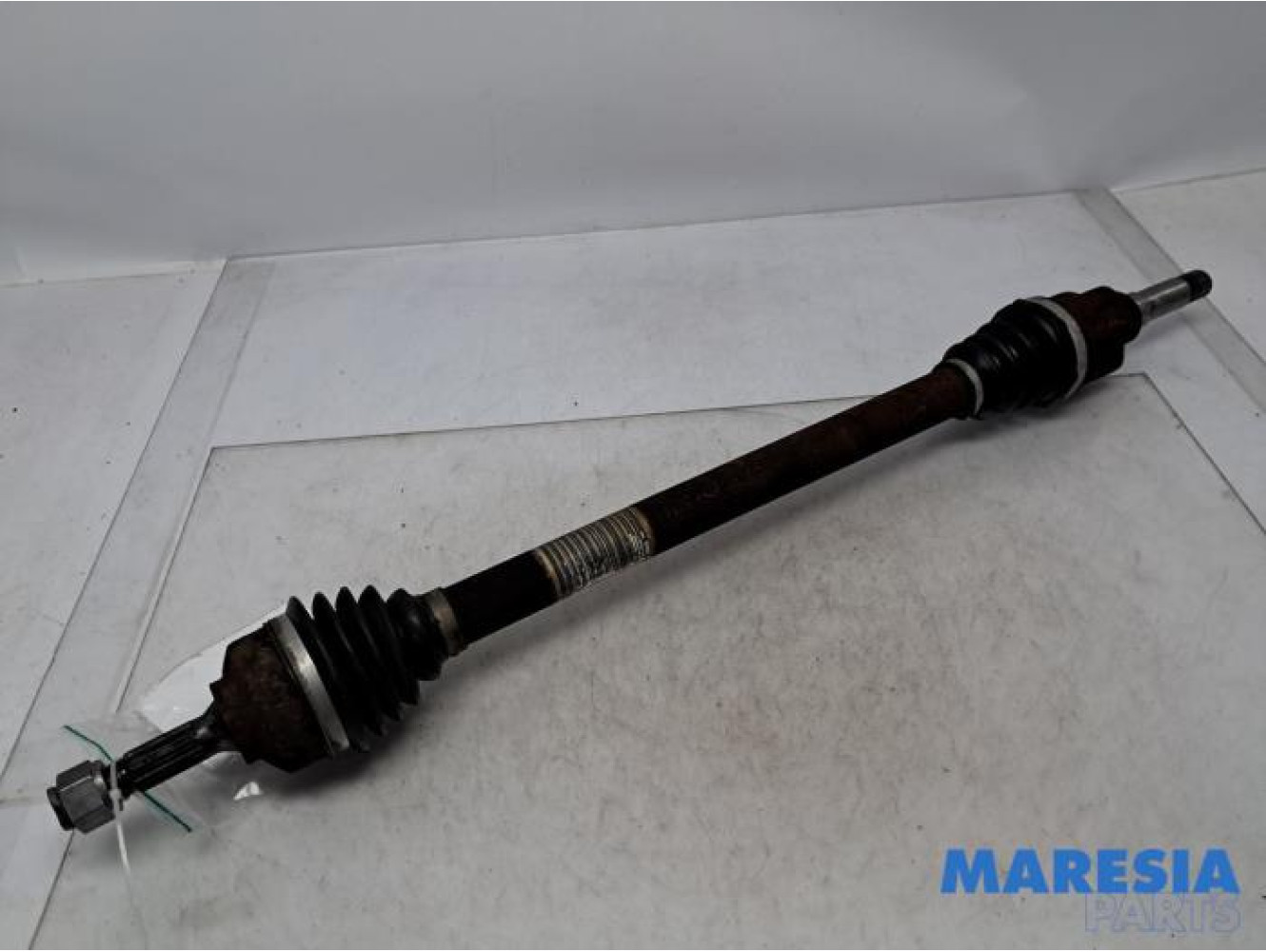 Peugeot - 208 - Front drive shaft, right