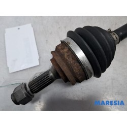 Peugeot - 208 - Front drive shaft, left