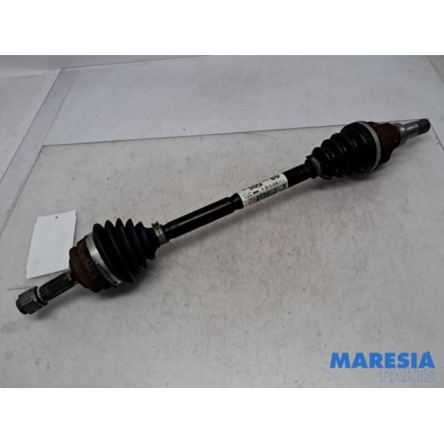 Peugeot - 208 - Front drive shaft, left