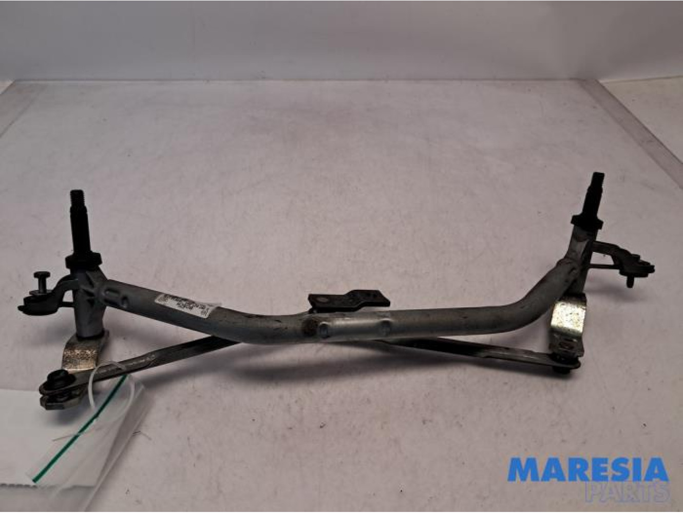 Peugeot - 208 - Wiper mechanism