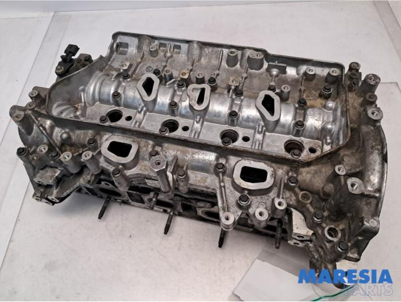 Renault - Master - Cylinder head