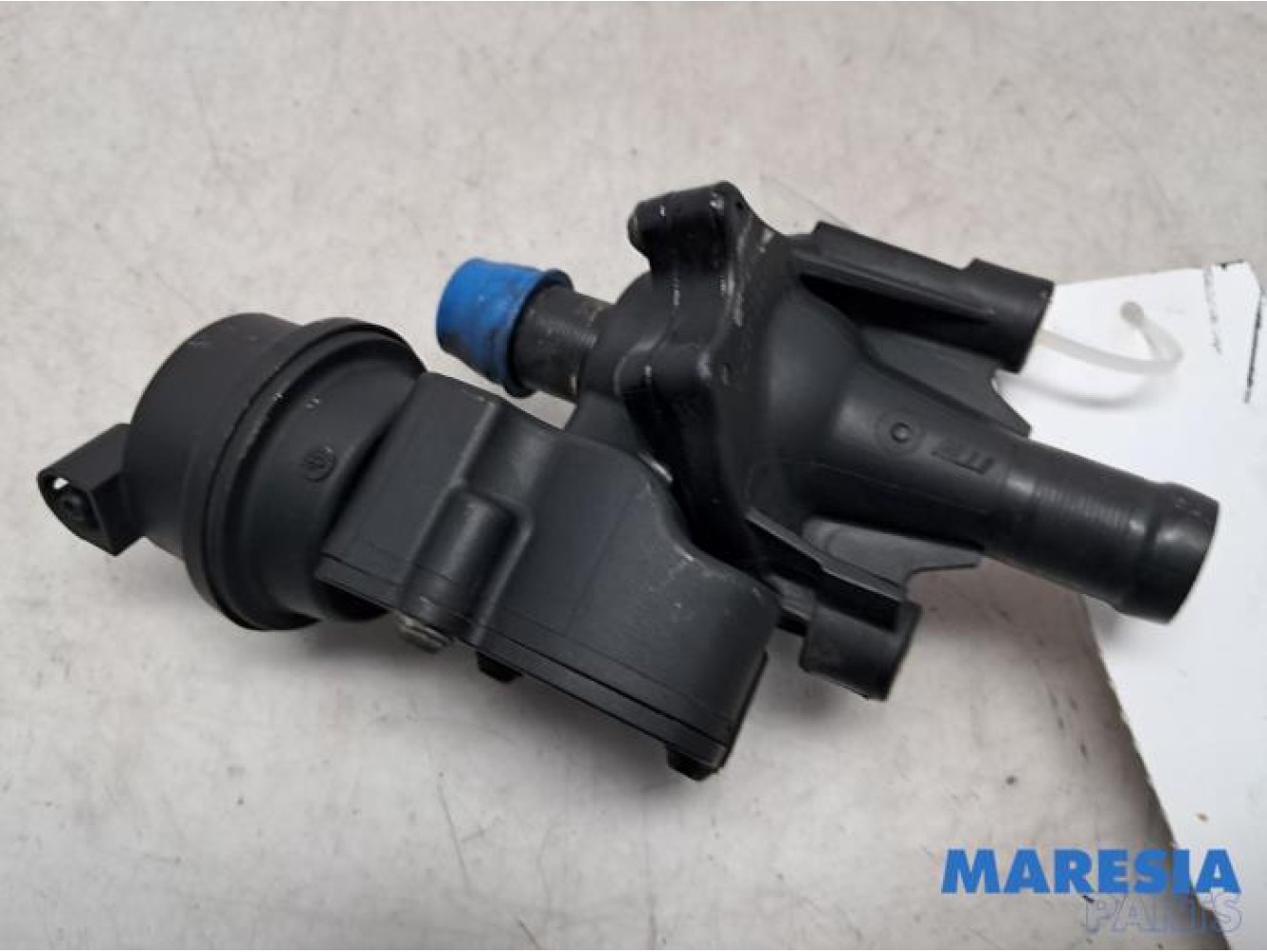 Renault - Master - Additional water pump