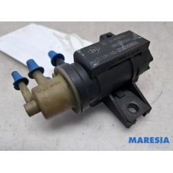 Renault - Master - Vacuum valve