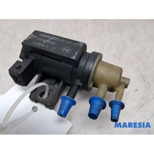 Renault - Master - Vacuum valve