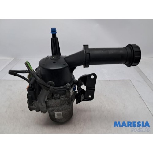 Peugeot - Partner - Power steering pump