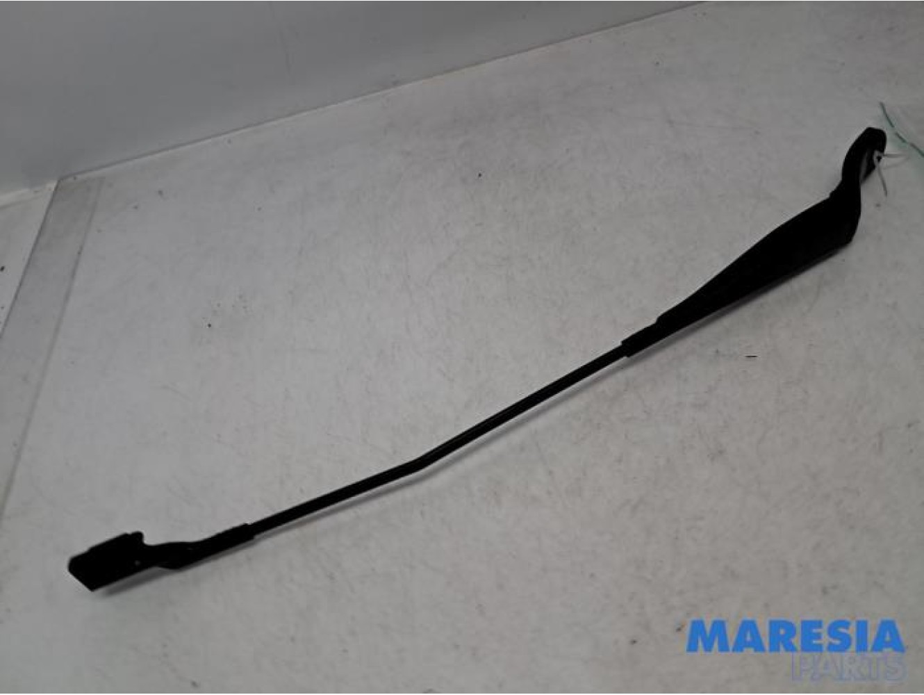 Peugeot - Partner - Front wiper arm