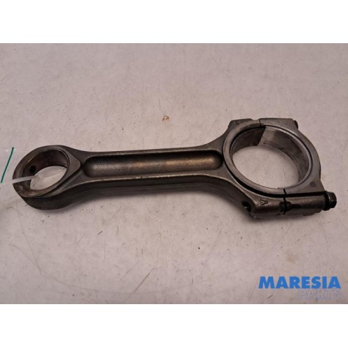 Renault - Master - Connecting rod