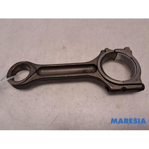 Renault - Master - Connecting rod